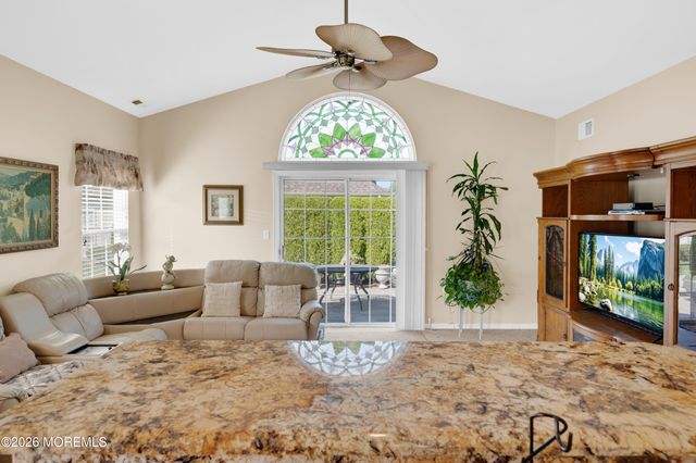 48 Dante Drive, Manchester, NJ 08759