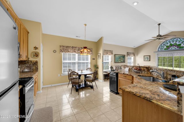 48 Dante Drive, Manchester, NJ 08759