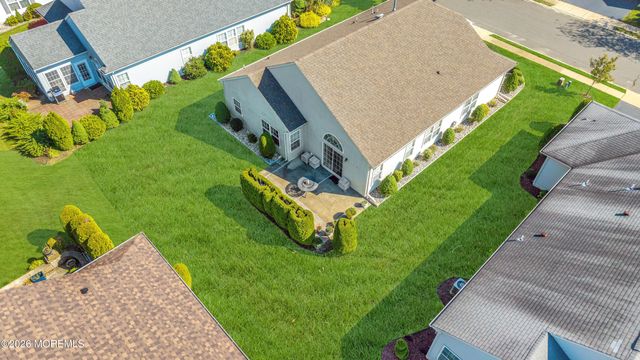 48 Dante Drive, Manchester, NJ 08759
