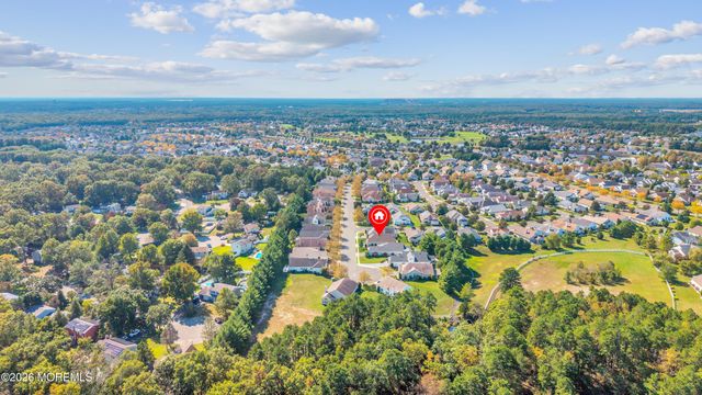 48 Dante Drive, Manchester, NJ 08759