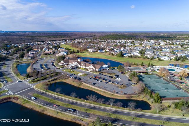 48 Dante Drive, Manchester, NJ 08759