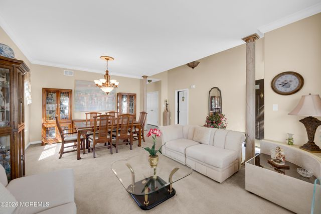 48 Dante Drive, Manchester, NJ 08759