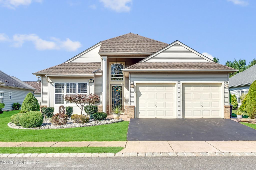 48 Dante Drive, Manchester, NJ 08759