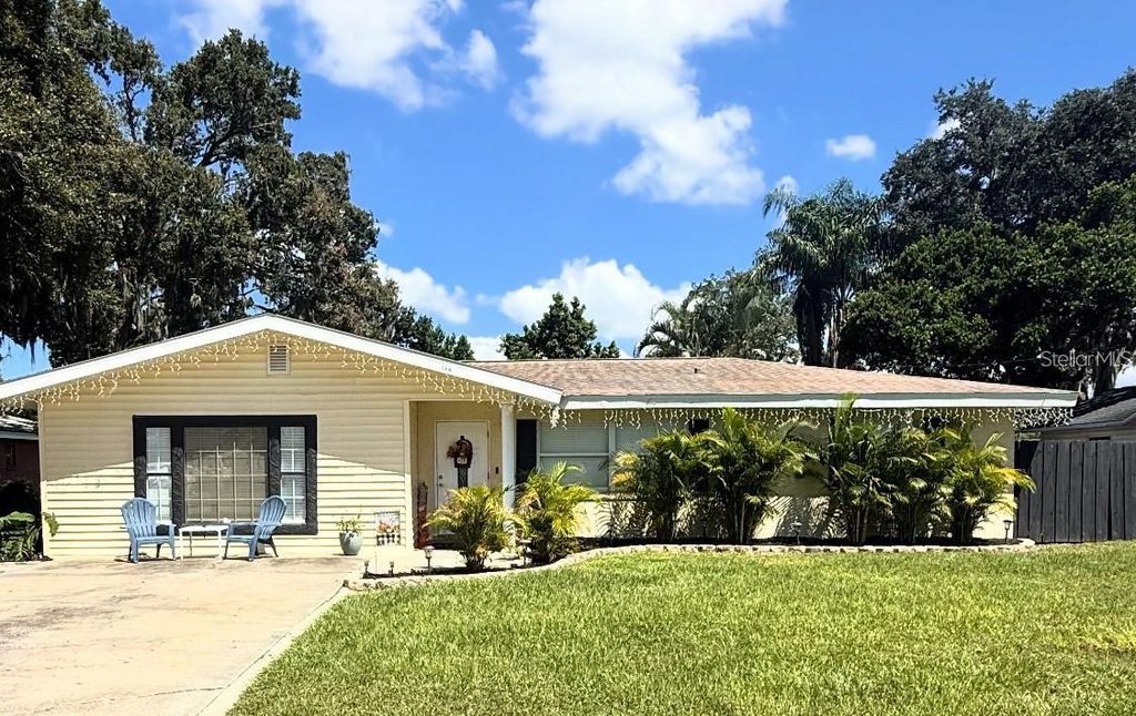144 BEVERLY DR, Winter Haven, FL 33884