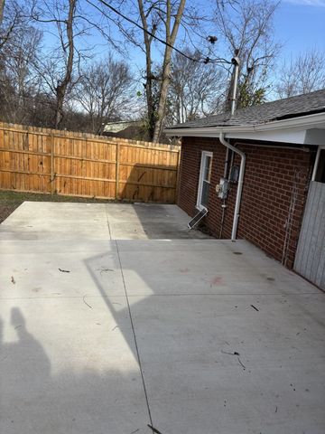 1707 21st Ave, N, Nashville, TN 37208