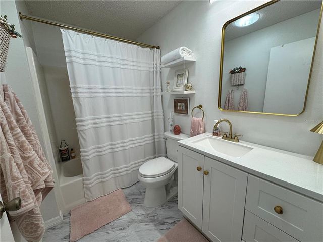 412 HILDALGO DRIVE, The Villages, FL 32159