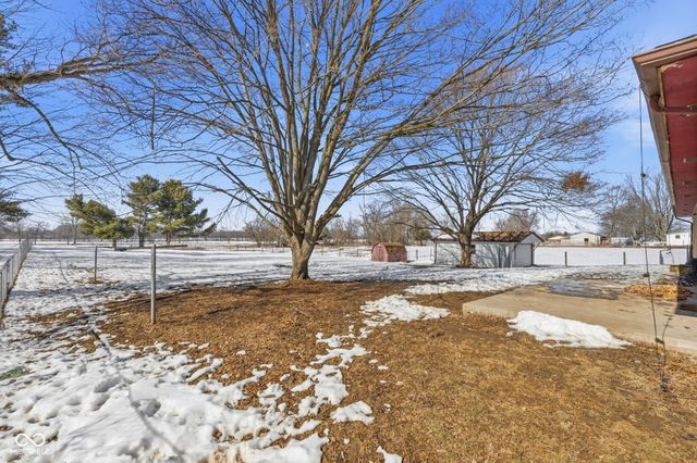 8847 S State Road 109, Markleville, IN 46056