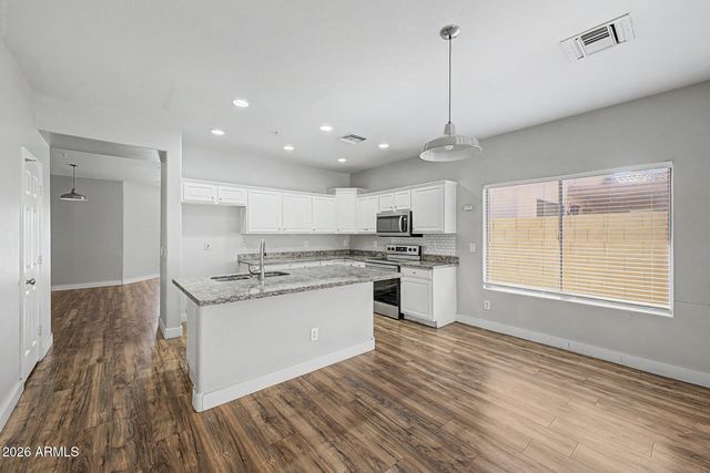 6520 W RANGE MULE Drive, Phoenix, AZ 85083
