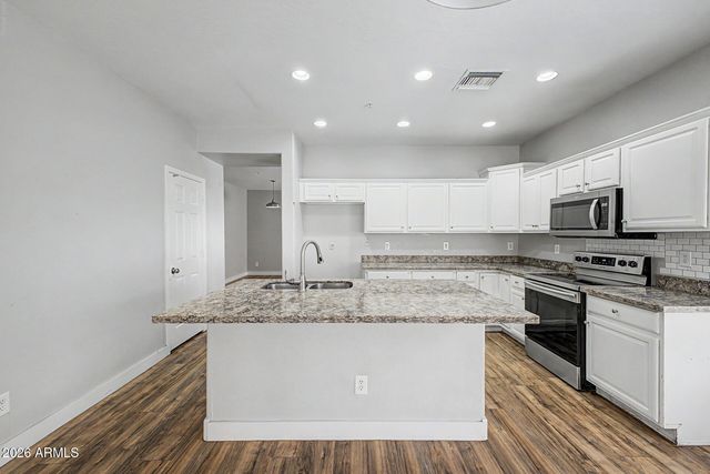 6520 W RANGE MULE Drive, Phoenix, AZ 85083