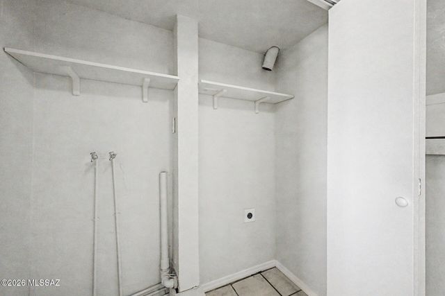 6633 E Mary Drive, Tucson, AZ 85730