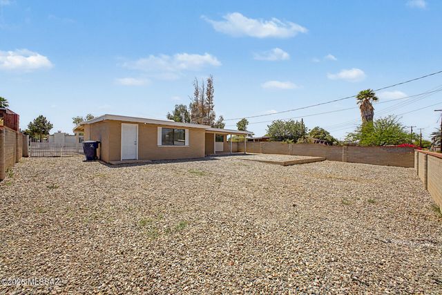 6633 E Mary Drive, Tucson, AZ 85730