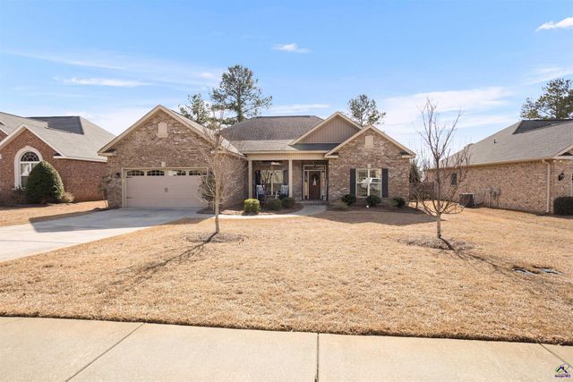 303 Armadale Drive, Kathleen, GA 31047