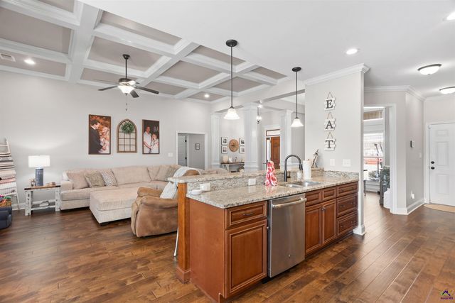 303 Armadale Drive, Kathleen, GA 31047