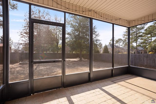 303 Armadale Drive, Kathleen, GA 31047