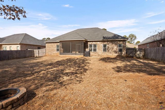 303 Armadale Drive, Kathleen, GA 31047