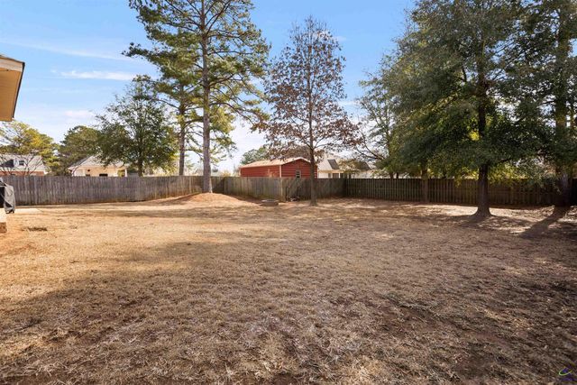 303 Armadale Drive, Kathleen, GA 31047