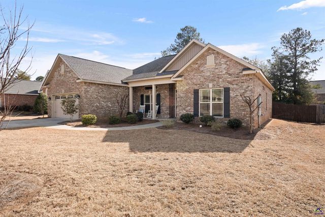 303 Armadale Drive, Kathleen, GA 31047