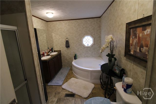 1724 Brook Run, Register, GA 30452