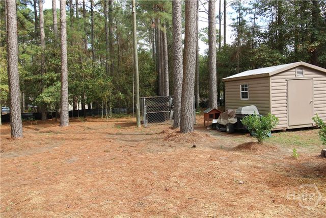 1724 Brook Run, Register, GA 30452