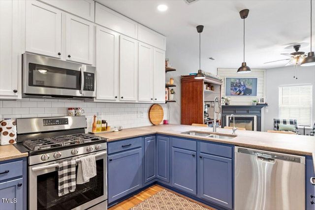 109 Covenant Rock Lane, Holly Springs, NC 27540