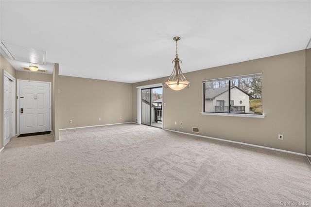 130G Columbia Court, Yorktown Heights, NY 10598