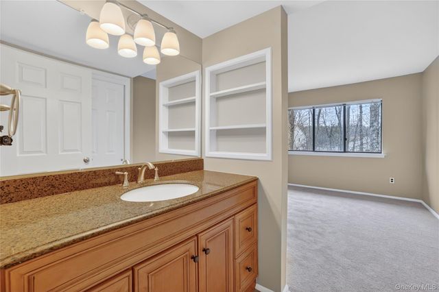 130G Columbia Court, Yorktown Heights, NY 10598