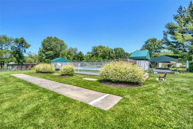 130G Columbia Court, Yorktown Heights, NY 10598