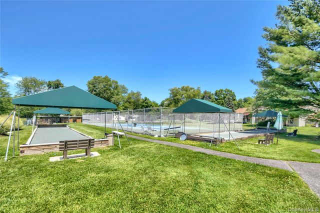 130G Columbia Court, Yorktown Heights, NY 10598