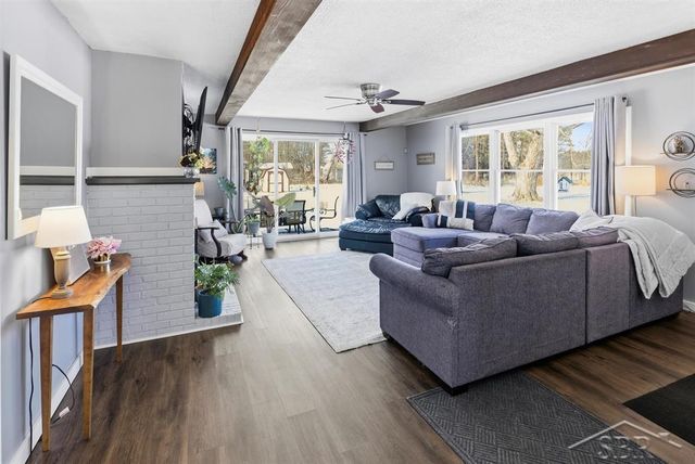 2627 E Stewart Road, Midland Twp, MI 48640