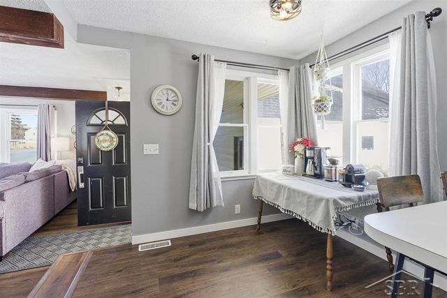 2627 E Stewart Road, Midland Twp, MI 48640