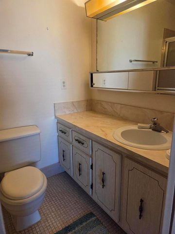 5042 Lakefront Boulevard A, Delray Beach, FL 33484