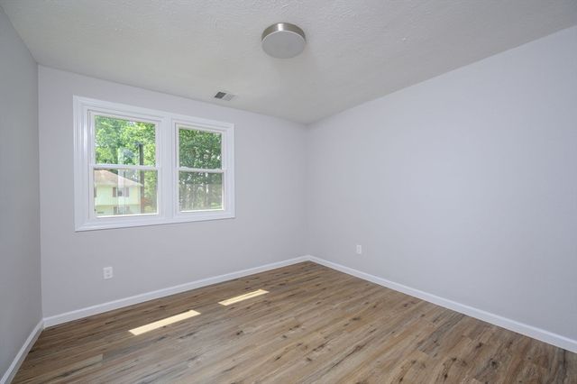24 Elizabeth Rd, Milford, MA 01757