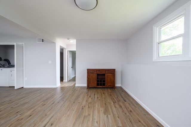 24 Elizabeth Rd, Milford, MA 01757