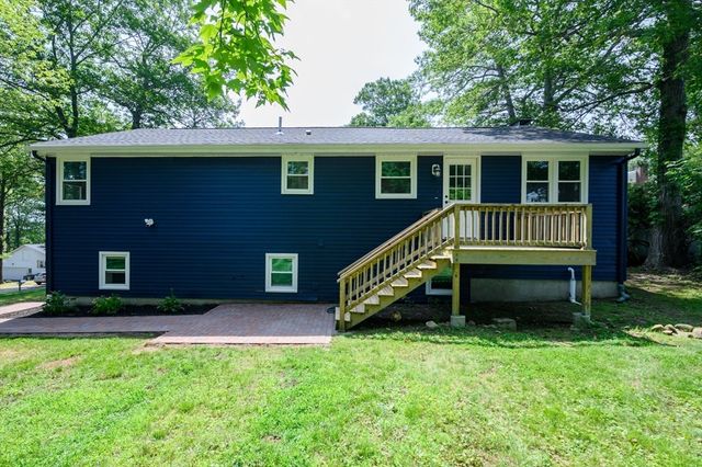24 Elizabeth Rd, Milford, MA 01757