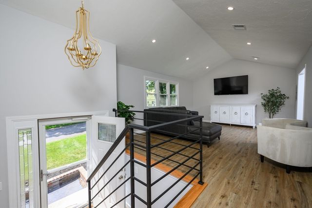 24 Elizabeth Rd, Milford, MA 01757