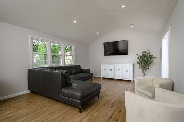 24 Elizabeth Rd, Milford, MA 01757