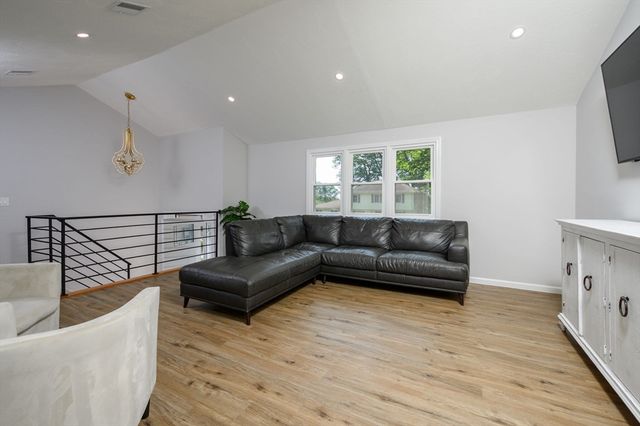 24 Elizabeth Rd, Milford, MA 01757