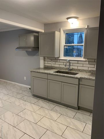 9973 Winthrop Street, Detroit, MI 48227