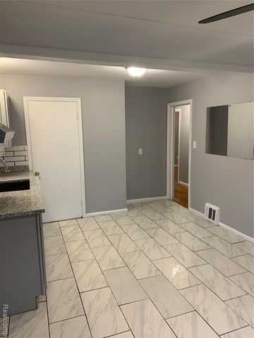 9973 Winthrop Street, Detroit, MI 48227