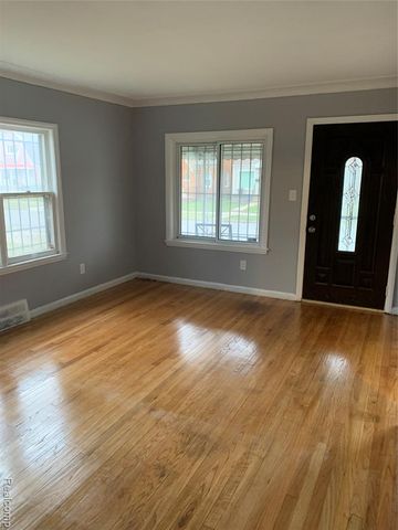 9973 Winthrop Street, Detroit, MI 48227