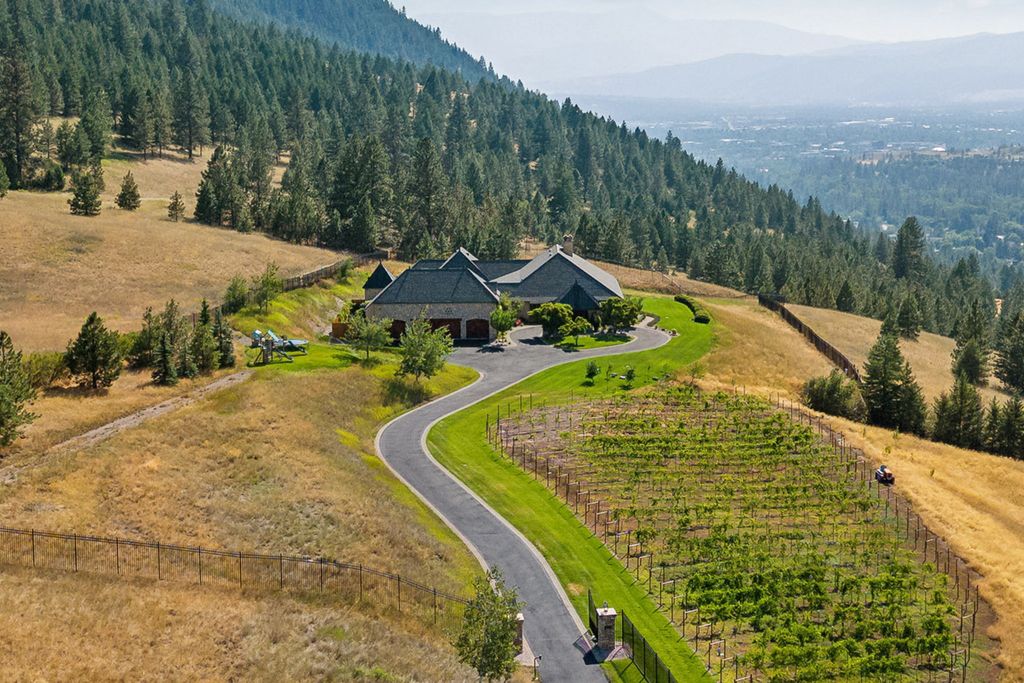 2722 Contour Road, Missoula, MT 59802