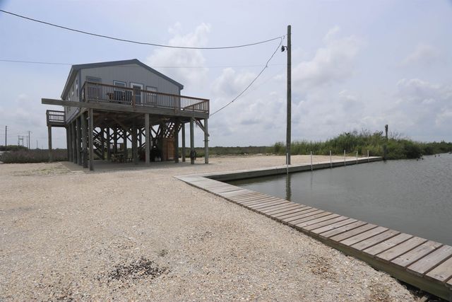 195 Highway 1, Grand Isle, LA 70358