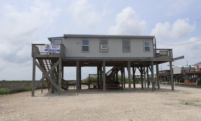 195 Highway 1, Grand Isle, LA 70358