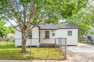 2009 Hudson St, Corpus Christi, TX 78416