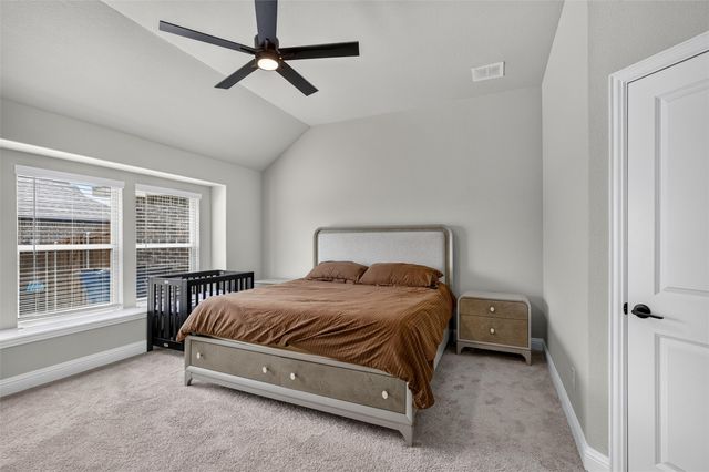 208 Shady Bank Way, Nevada, TX 75173