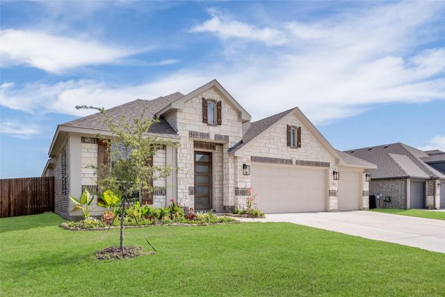 208 Shady Bank Way, Nevada, TX 75173