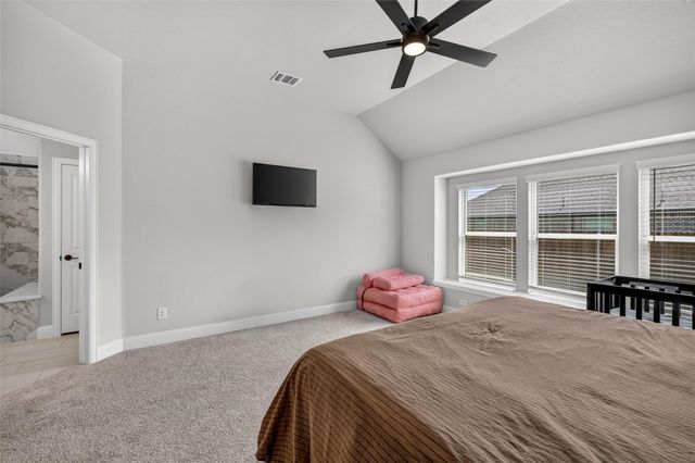 208 Shady Bank Way, Nevada, TX 75173
