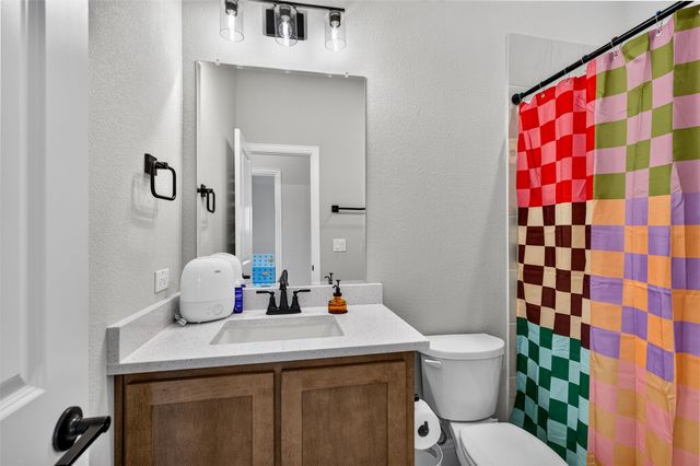 208 Shady Bank Way, Nevada, TX 75173