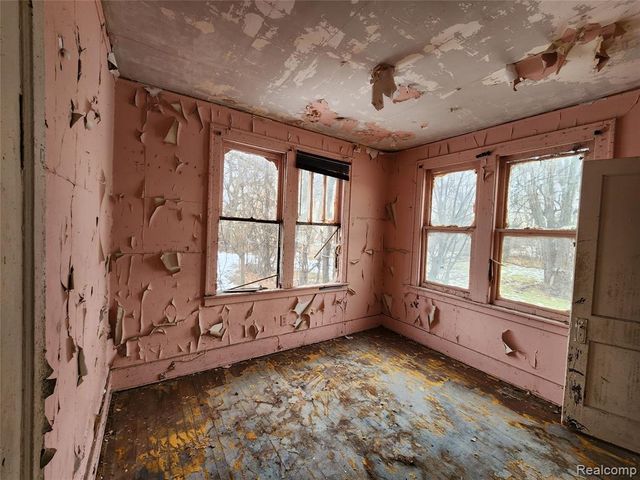 10280 Nardin Drive, Detroit, MI 48204