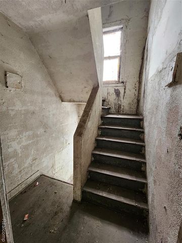 10280 Nardin Drive, Detroit, MI 48204